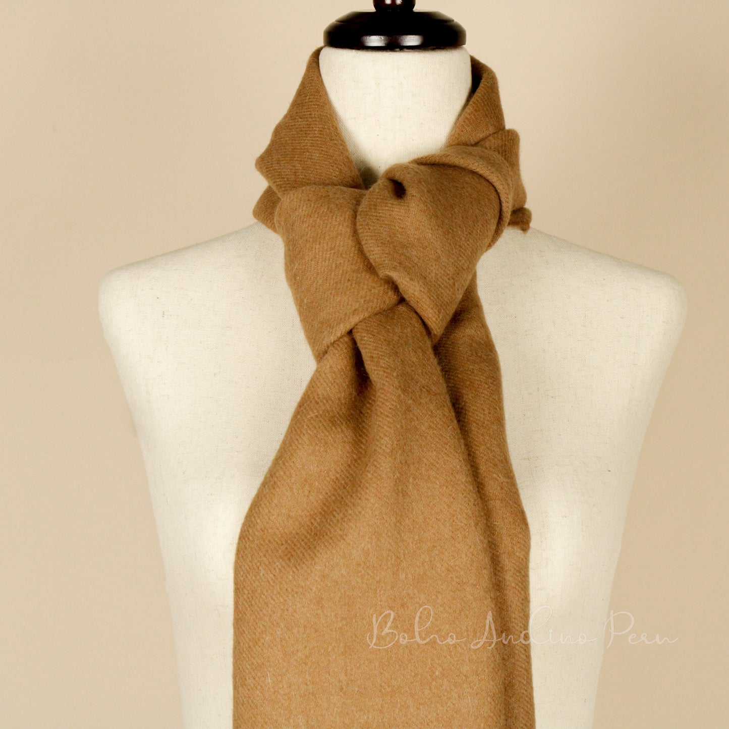 TUMI Baby Alpaca Scarf 100% Baby Alpaca