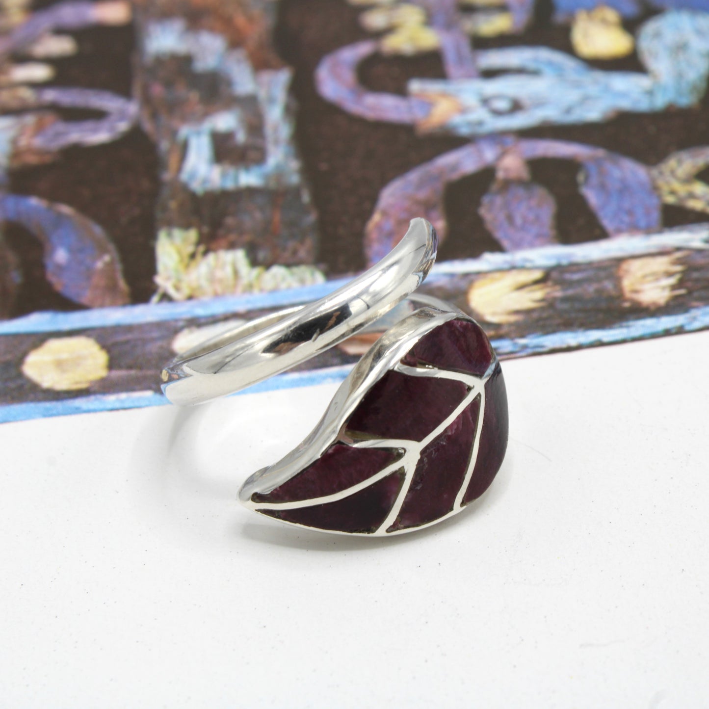Leaf Ring Silver Adjustable with natural inlaid Stone